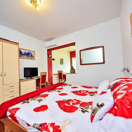 Apartment Dajak 1